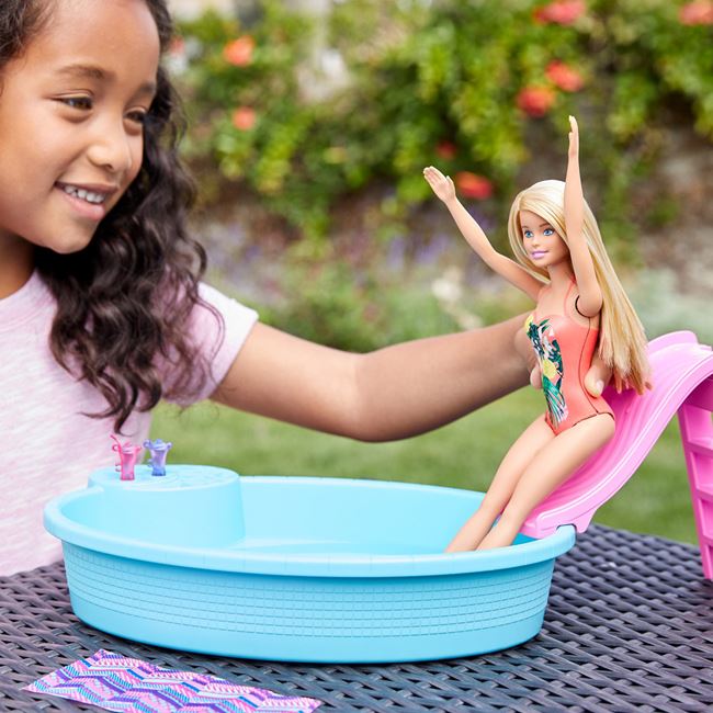 Păpușă Barbie cu Piscina exotica, Mattel, 33x7x33 cm, 3 ani +